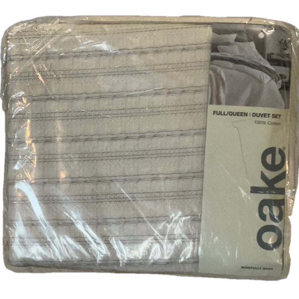 Oake Full/Queen Duvet Set - White